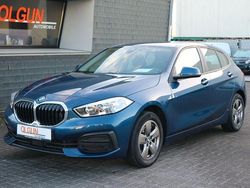 Blau Gebraucht 2020 BMW 118 Advantage Kleinwagen | 17.990 € (Guter Preis)