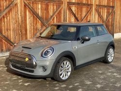 Grau Gebraucht 2021 Mini Cooper SE Classic Kleinwagen | 15.310 € (Guter Preis)