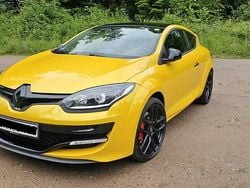 Gelb Gebraucht 2016 Renault Mégane Coupé R.S. Coupé | 19.500 €