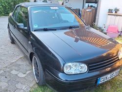 Schwarz Gebraucht 2000 VW Golf Cabriolet Classicline Cabrio | 1.799 € (Guter Preis)