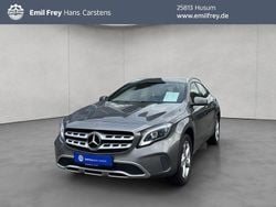 Grau Gebraucht 2017 Mercedes GLA250 Urban SUV | 20.980 € (Fairer Preis)