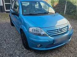 Blau Gebraucht 2003 Citroën C3 Kleinwagen | 600 € (Superpreis)