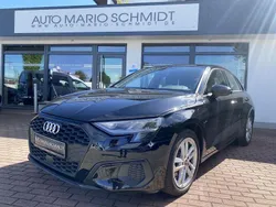 Schwarz brillantschwarz Gebraucht 2023 Audi A3 Sportback e-tron Advanced Limousine | 24.850 € (Fairer Preis)
