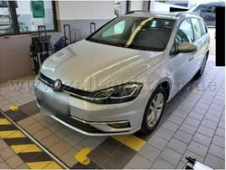 Silber Gebraucht 2019 VW Golf VII Comfortline Kombi | 16.400 € (Guter Preis)