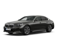 Sophistograu Gebraucht 2024 BMW 520 M Sport Limousine | 54.500 € (Superpreis)