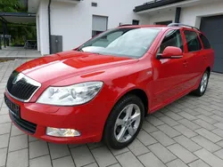Rot Gebraucht 2011 Skoda Octavia Family Kombi | 3.500 € (Guter Preis)