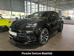 Schwarz Neu 2025 Porsche Macan Turbo SUV | 141.685 € (Fairer Preis)