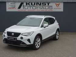Weiß Gebraucht 2024 Seat Arona FR SUV | 19.990 € (Guter Preis)