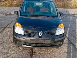 Schwarz Gebraucht 2006 Renault Modus Van / Kleinbus | 290 € (Guter Preis)