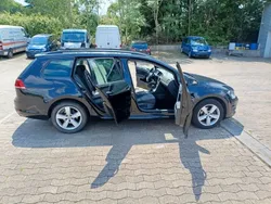 Schwarz Gebraucht 2016 VW Golf VII Comfortline Kombi | 5.950 € (Fairer Preis)