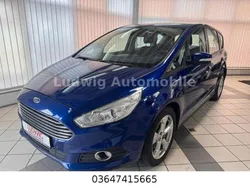 Blau Gebraucht 2015 Ford S-MAX S Van / Kleinbus | 9.480 € (Guter Preis)