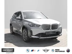 Spacesilber metallic Neu 2025 BMW iX1 xLine SUV | 51.770 € (Etwas zu teuer)