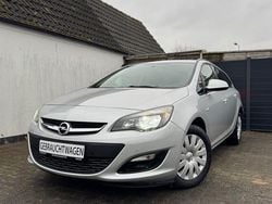 Silber Gebraucht 2016 Opel Astra Edition Kombi | 7.490 € (Fairer Preis)