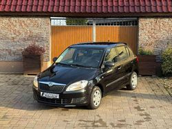 Schwarz Gebraucht 2011 Skoda Fabia Special Kleinwagen | 4.499 €