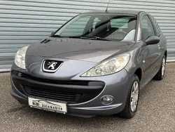 Grau Gebraucht 2010 Peugeot 206+ Kleinwagen | 2.480 € (Fairer Preis)