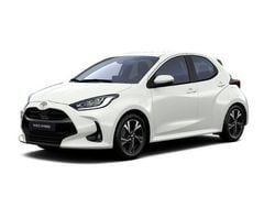 Platinweiss metallic Gebraucht 2024 Toyota Yaris Hybrid Edition Kleinwagen | 23.150 € (Fairer Preis)