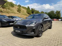 Grau Gebraucht 2024 Maserati Grecale Folgore SUV | 97.900 € (Superpreis)