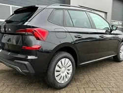 Verschiedene farben Neu 2025 Skoda Kamiq SUV | 24.890 € (Superpreis)