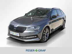 Quarzgrau metallic Gebraucht 2021 Skoda Superb SportLine Kombi | 26.440 € (Fairer Preis)
