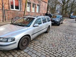 Silber Gebraucht 2001 Volvo V70 Kombi | 2.900 € (Teuer)