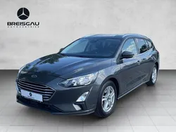 Grau Gebraucht 2020 Ford Focus Cool & Connect Limousine | 8.990 € (Superpreis)