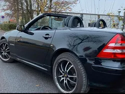Schwarz Gebraucht 2002 Mercedes SLK200 Cabrio | 10.500 € (Teuer)