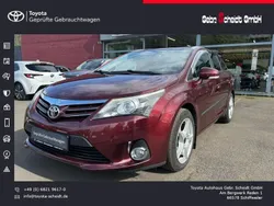 Rot Gebraucht 2011 Toyota Avensis Life Kombi | 8.879 € (Teuer)