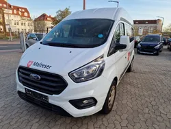 Weiß Gebraucht 2018 Ford Tourneo Custom Van / Kleinbus | 9.800 € (Teuer)
