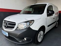 Weiß Gebraucht 2018 Mercedes Citan 109 Van / Kleinbus | 10.300 € (Fairer Preis)