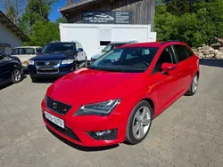 Rot Gebraucht 2014 Seat Leon ST FR Kombi | 8.790 € (Fairer Preis)