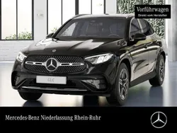 Grau Gebraucht 2025 Mercedes GLC200 AMG SUV | 56.990 € (Etwas zu teuer)