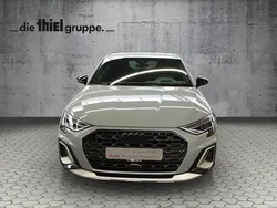 Grau Gebraucht 2024 Audi A3 S-Line Limousine | 37.900 € (Fairer Preis)