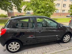 Schwarz Gebraucht 2006 Renault Clio II Kleinwagen | 1.500 € (Fairer Preis)