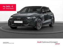 Grau Gebraucht 2025 Audi A3 Sportback S-Line Limousine | 46.880 €