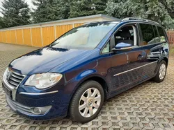 Blau Gebraucht 2010 VW Touran Highline Van / Kleinbus | 4.490 € (Guter Preis)