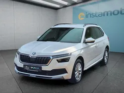 Weiß Gebraucht 2024 Skoda Kamiq Style SUV | 23.649 € (Fairer Preis)