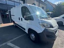 Weiß Gebraucht 2017 Citroën Jumper Profi Van / Kleinbus | 12.888 € (Fairer Preis)