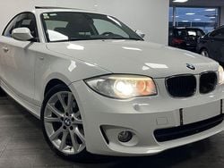 Weiß Gebraucht 2012 BMW 118 Coupé Coupé | 8.480 € (Fairer Preis)