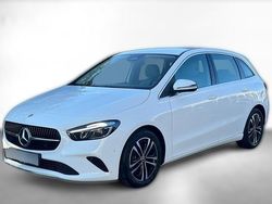 Weiß Gebraucht 2024 Mercedes B200 Progressive Van / Kleinbus | 33.960 € (Etwas zu teuer)