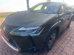 Grün Gebraucht 2021 Lexus UX 300e Executive Line SUV | 25.190 € (Fairer Preis)