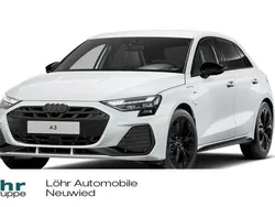 Gletscherweiß metallic Neu 2025 Audi A3 Sportback e-tron S-Line Limousine | 56.850 €