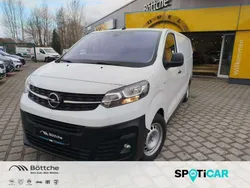 Andere farbe Gebraucht 2023 Opel Vivaro-e Combi Edition Van | 28.940 € (Fairer Preis)