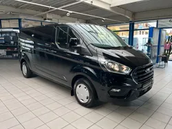 Obsidianschwarz metallic Gebraucht 2023 Ford Transit Custom Van / Kleinbus | 27.590 €
