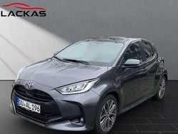 Grau Gebraucht 2024 Toyota Yaris Hybrid Style Limousine | 24.450 € (Superpreis)