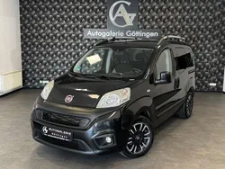 Schwarz Gebraucht 2017 Fiat Qubo Lounge Van / Kleinbus | 5.399 €