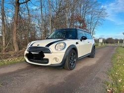 Weiß Gebraucht 2010 Mini Clubman Kombi | 5.000 € (Fairer Preis)