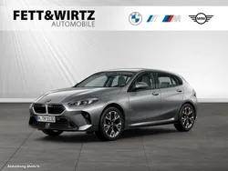 Skyscraper grau Gebraucht 2024 BMW 118 M Sport Kleinwagen | 31.790 € (Fairer Preis)
