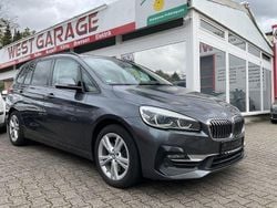 Grau Gebraucht 2018 BMW 220 Gran Tourer Luxury Line Van / Kleinbus | 19.590 € (Fairer Preis)