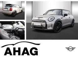 Schwarz Gebraucht 2021 Mini Cooper SE Collection Kleinwagen | 17.940 € (Fairer Preis)