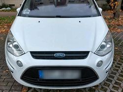 Weiß Gebraucht 2013 Ford S-MAX S Van / Kleinbus | 7.500 € (Fairer Preis)